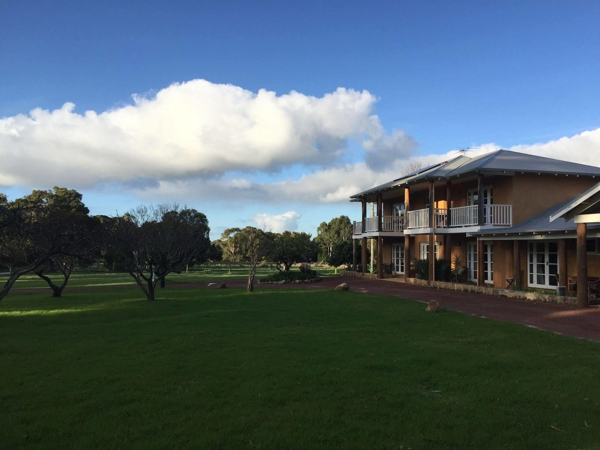 Erravilla Country Estate Spa Suite Accommodation Cowaramup Εξωτερικό φωτογραφία